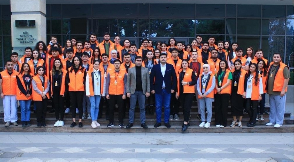 genc-liderler-ve-teshebbus-qruplarinin-rehberleri-uchun-payiz-mektebi-davam-edir-foto