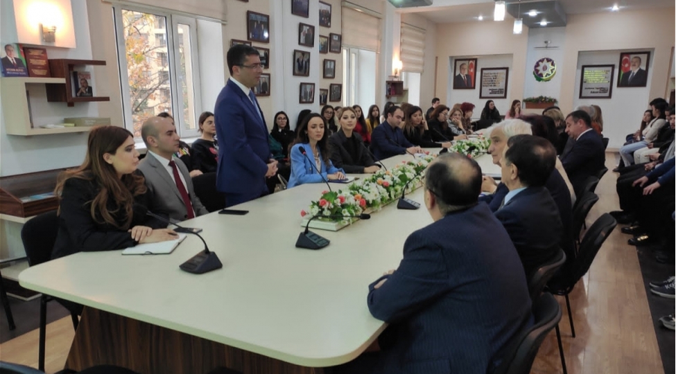 media-agentliyi-ile-azerbaycan-diller-universiteti-arasinda-gorush-kechirilib-foto