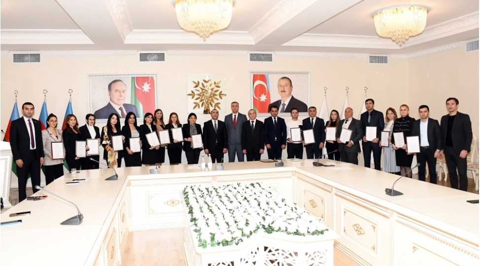 yap-sumqayit-sheher-teshkilatinda-feallarla-gorush-kechirilib-foto