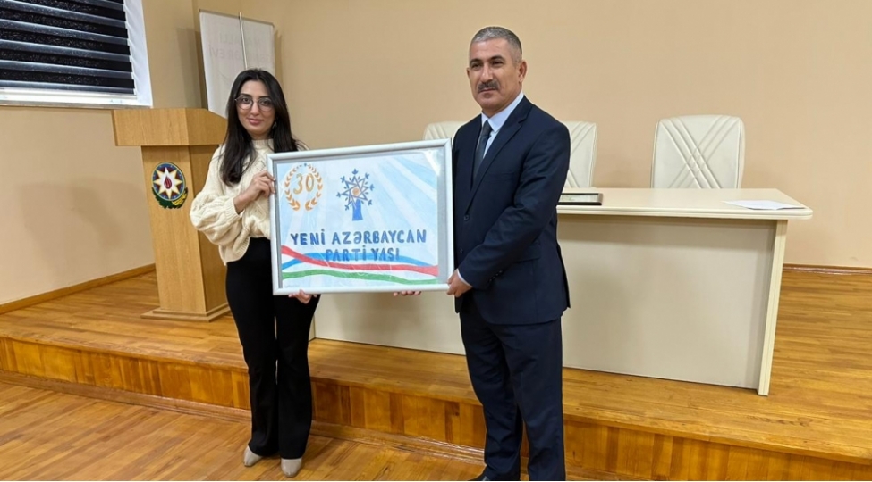 azerbaycanin-ebedi-parlaq-guneshi-masallida-tedbirfoto
