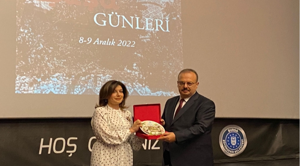 turk-dunyasinin-medeniyyet-paytaxti-statusu-bursadan-shushaya-tehvil-verilecek