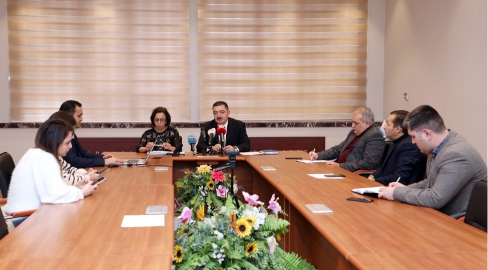 abonentler-daha-chox-neden-shikayetlenirler-foto