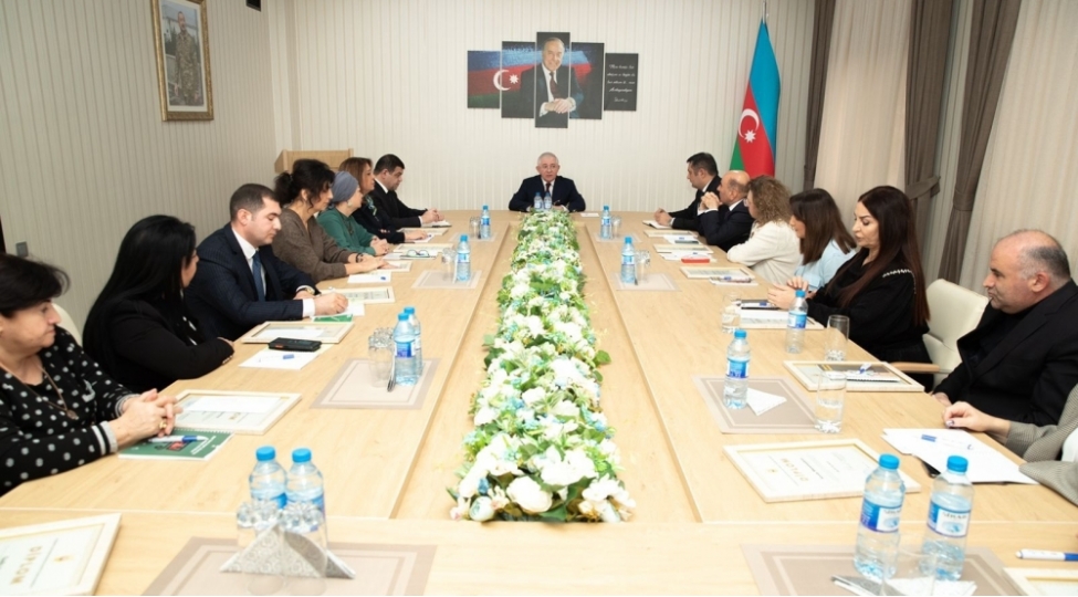din-qht-numayendelerini-teltif-etdi
