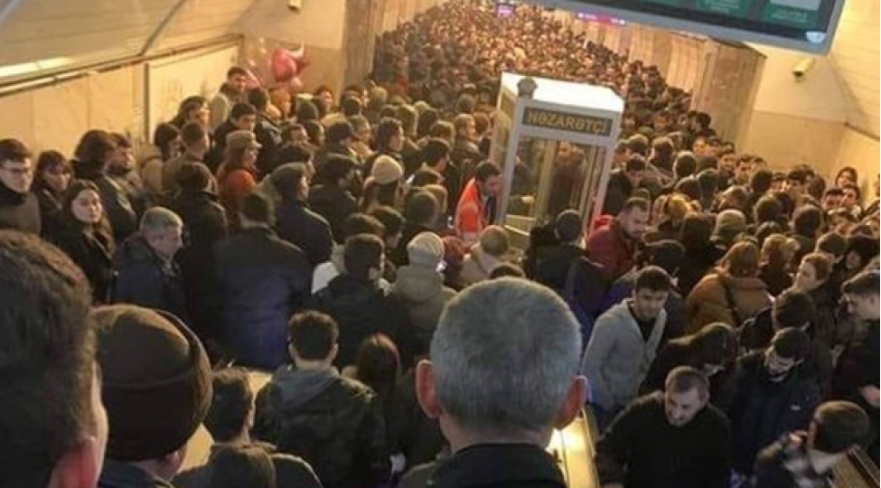 28-may-metrosu-bu-axsham-foto