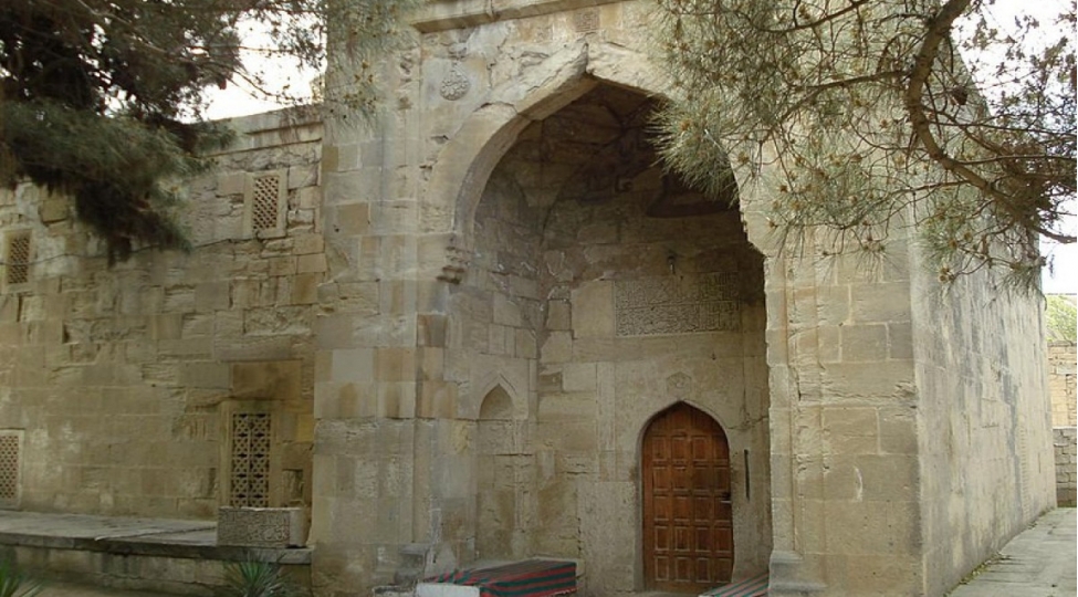 dovlet-xidmeti-turkiyenin-desteyi-ile-boyuk-merdekan-qesri-ve-tuba-shahi-mescidi-berpa-olunacaq