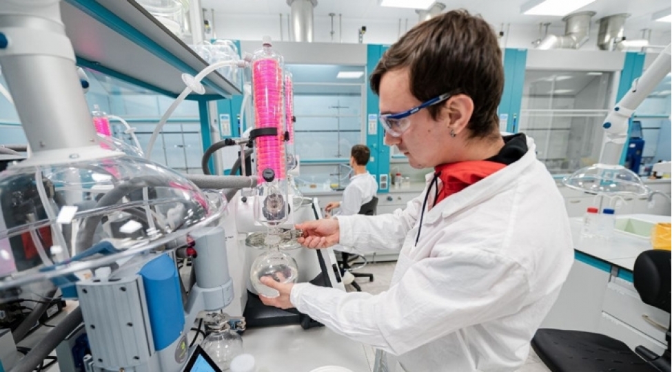 stresi-mualice-eden-hebler