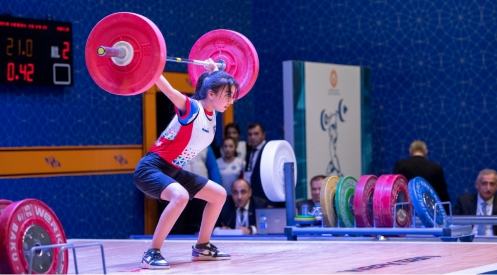 azerbaycan-agir-atletikasi-tarixinde-yeni-rekord-qeyde-alinib-foto