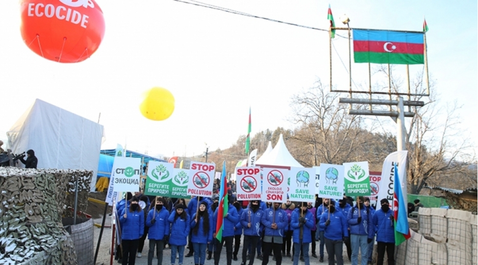 etiraz-aksiyalarinin-13-cu-gunu-azerbaycan-milleti-qoruyacaq-serveti-reportaj