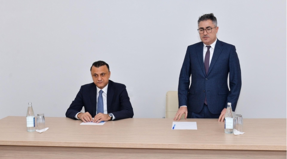 absheron-rayon-merkezi-xestexanasina-yeni-direktor-teyin-olunub