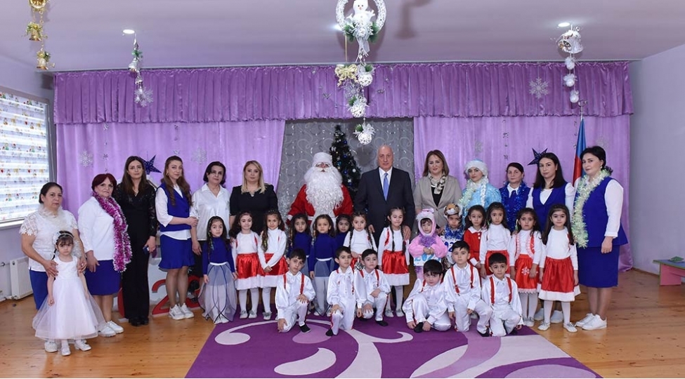 zakir-ferecov-ushaqlari-sevindirdi-foto