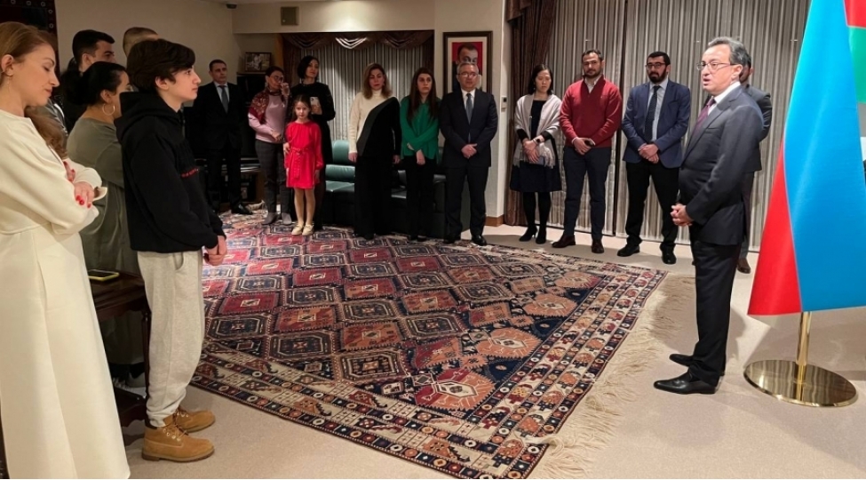dunya-azerbaycanlilarinin-hemreyliyi-gunutokioda-tenteneli-shekilde-qeyd-olunub