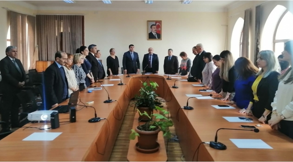 lider-ve-zaman-movzusunda-tedbir-kechirilib-foto