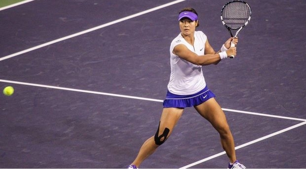 tennischi-meshhur-jurnalin-simasi-oldu-foto