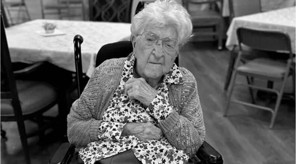 absh-nin-en-yashli-sakini-vefat-edib