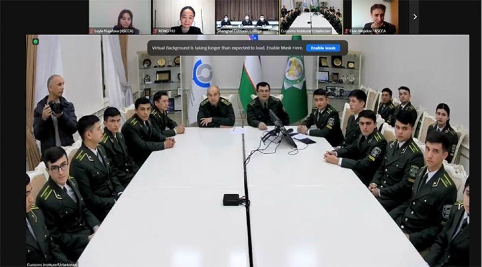 gomruk-akademiyasinin-telebeleri-shanxay-gomruk-kollecinin-beynelxalq-proqramindan-mezun-oldular