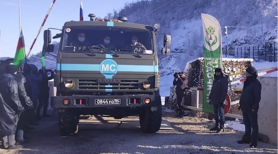 xankendi-lachin-yolunda-sulhmeramlilarin-bu-gun-2-avtomobili-maneesiz-kechib