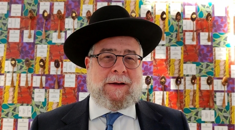 pinsha-qoldshmid-ulu-onderin-istediyi-kimi-dag-yehudilerininiki-ureyinden-biri-azerbaycan-uchun-doyunur