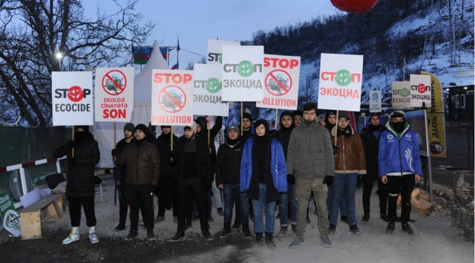 36-ci-gun-ekoaksiya-ishtirakchilari-teleblerinde-israrlidirlar