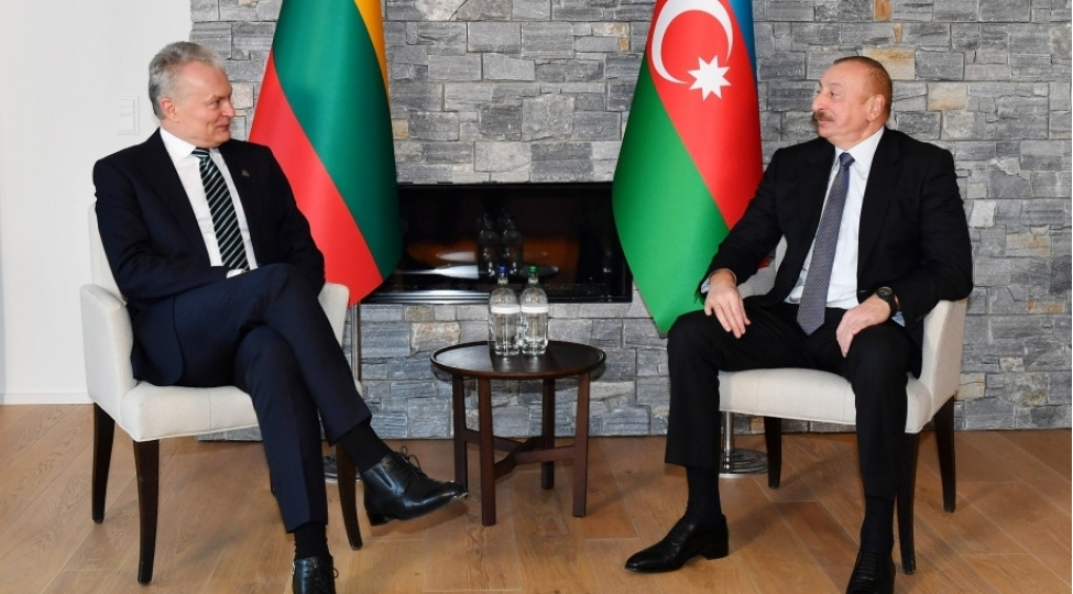 azerbaycan-ve-litva-prezidentleri-davosda-gorushubler-yenilenibfoto