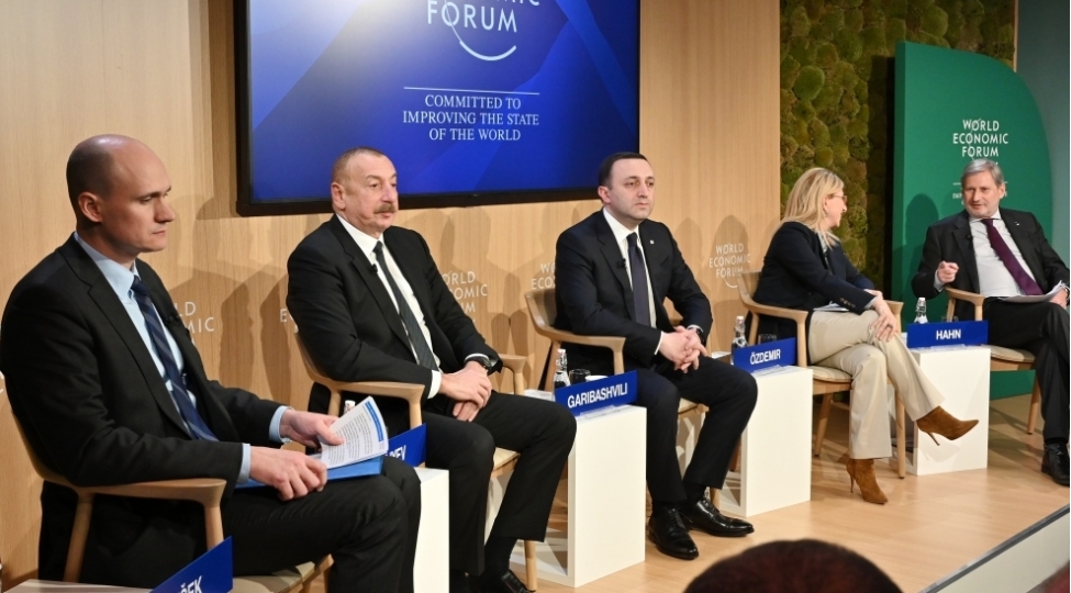 prezident-ilham-eliyev-dunya-iqtisadi-forumu-cherchivesinde-kechirilen-panel-iclasinda-ishtirak-edib-foto