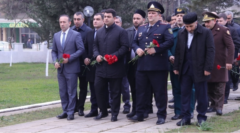 neftchalada-20-yanvar-faciesinin-33-cu-ildonumu-qeyd-olunub-foto