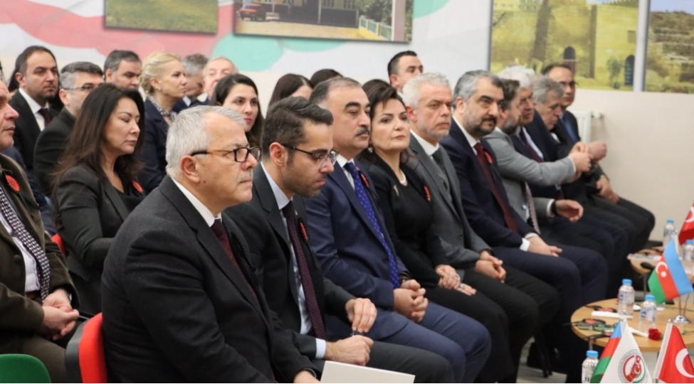 turkiyede-20-yanvar-umumxalq-huzn-gunune-hesr-olunmush-anim-merasimi-kechirilib-foto