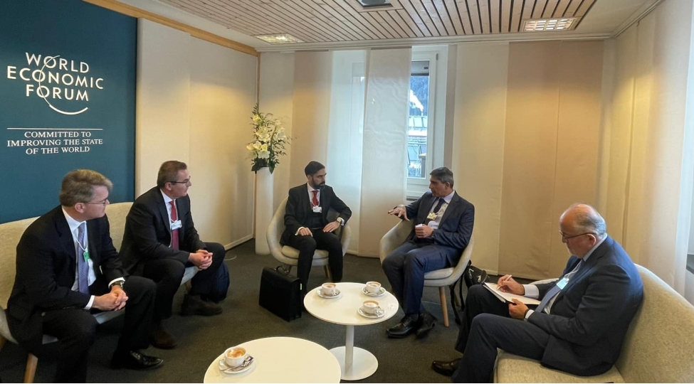 socar-in-prezidenti-davosda-bir-sira-aparici-xarici-shirketlerin-rehberleri-ile-semereli-gorushler-kechirdik