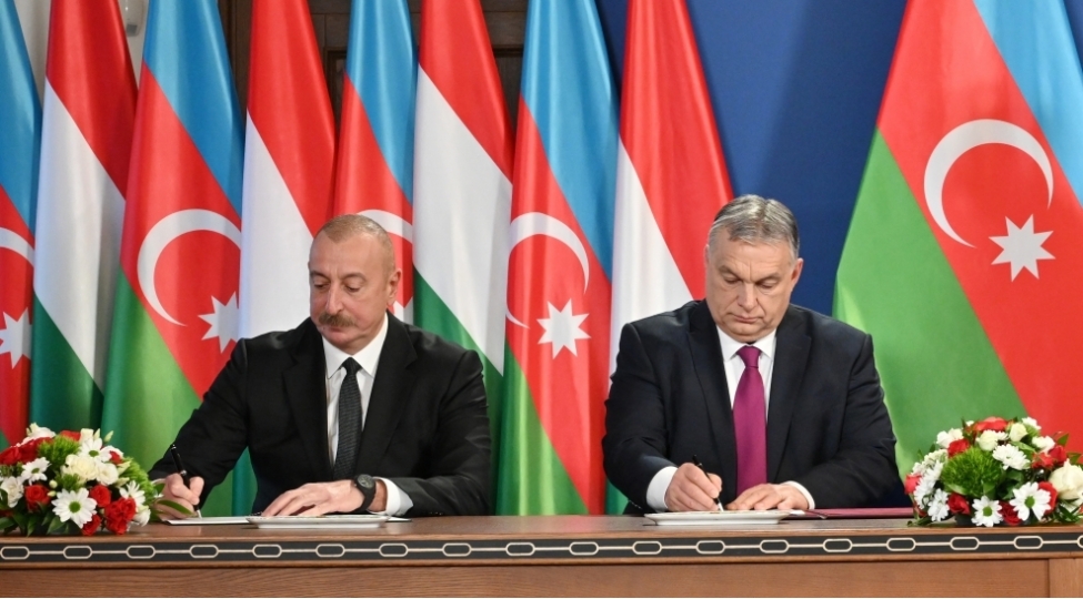 budapeshtde-azerbaycan-macaristan-senedleri-imzalanib