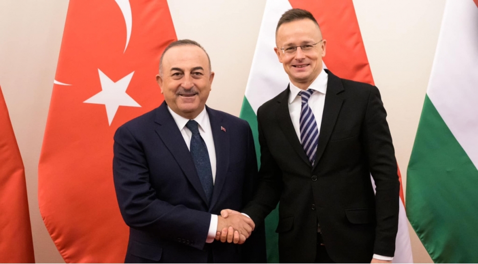 siyarto-rusiya-ile-ukrayna-arasinda-yalniz-turkiye-ugurla-vasitechilik-ede-bilib