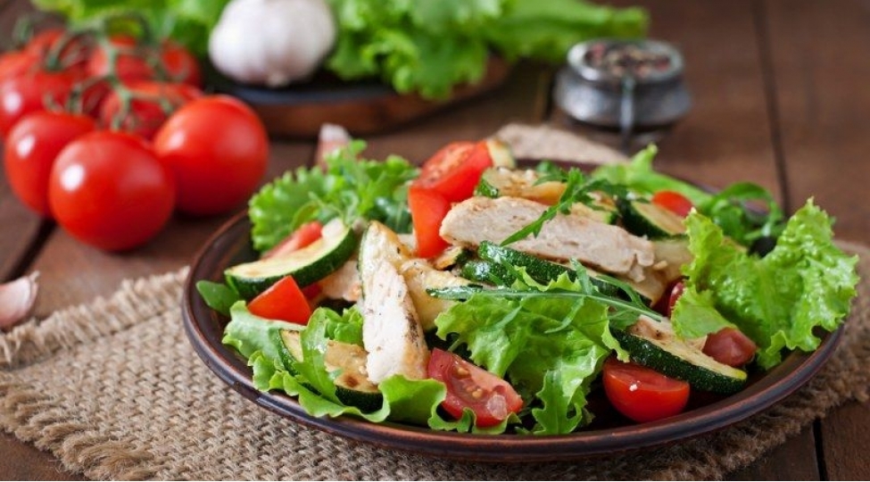 axsham-yemeyi-uchun-en-uygun-qidalar-neler-yemek-olmaz