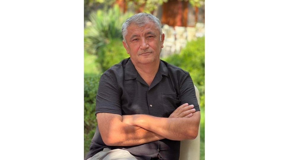 qeshem-necefzadeye-ev-hediyye-edilib