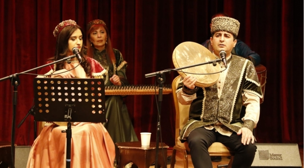 mugam-axshamlari-layihesinin-novbeti-konserti