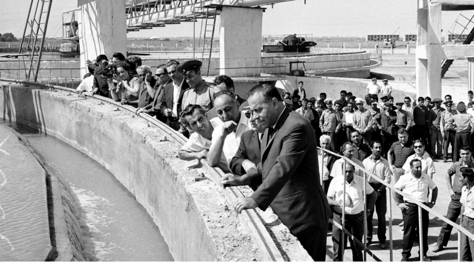 su-her-bir-kes-uchun-sevinc-ve-seadet-remzidir-heyder-eliyev