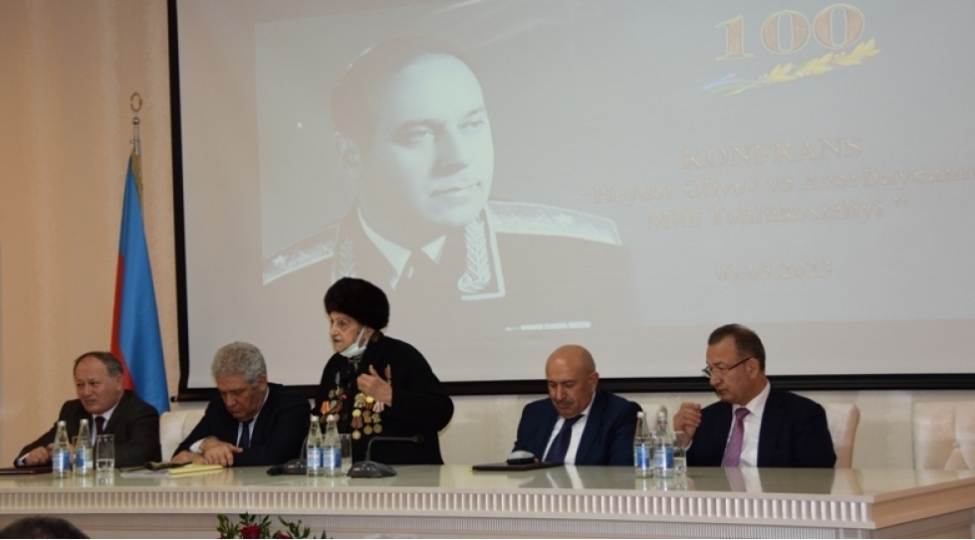 ulu-onder-milli-tehlukesizlik-sahesinde-peshekar-kadrlarin-hazirlanmasi-istiqametinde-muhum-ishler-gorub-foto