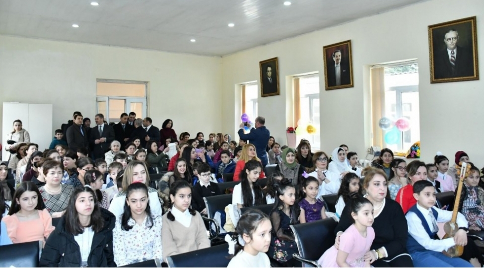 adil-kerimli-shimal-bolgesindeki-medeniyyet-muessiselerine-baxish-kechirib-foto