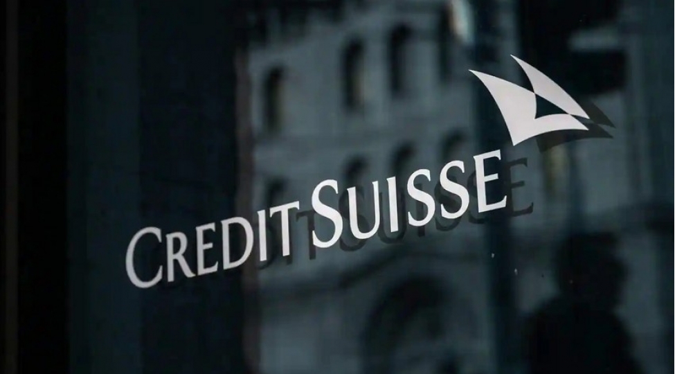 ubs-ve-credit-suissein-birleshmesi-10-minlerle-insani-ishsiz-qoya-biler