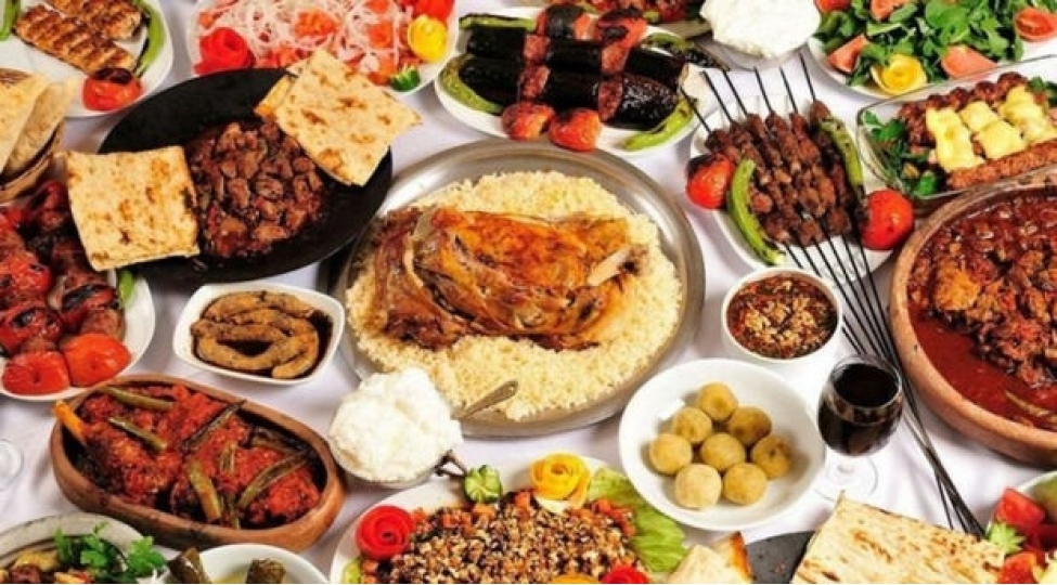 oten-ay-olkemizde-kafe-ve-restoranlara-neche-milyon-manat-xerclenib