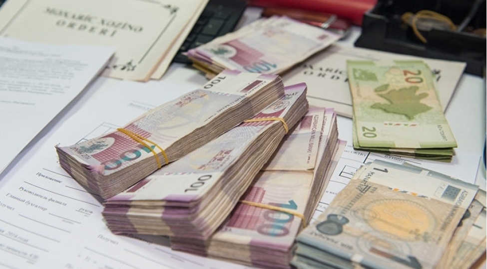 azerbaycanda-2020-ci-ilde-baglanmish-banklarin-emanetchilerine-kompensasiya-odenishi-achiqlanib