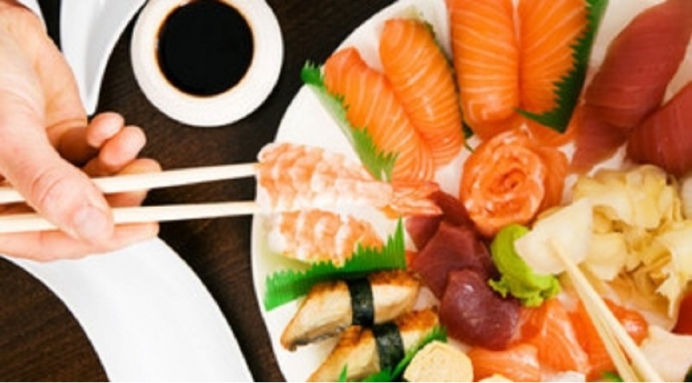 yaponlar-yemeyi-niye-taxta-chubuqla-yeyirler