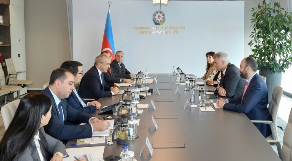 dunya-bankinin-azerbaycanla-emekdashliq-plani-muzakire-edilib