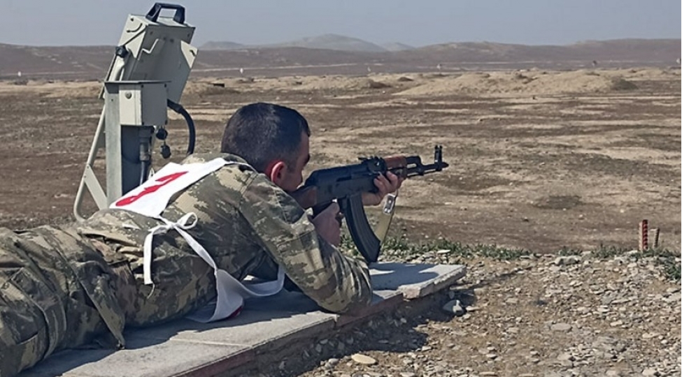 azerbaycan-ordusunda-herbileshdirilmish-kros-birinciliyi-kechirilib