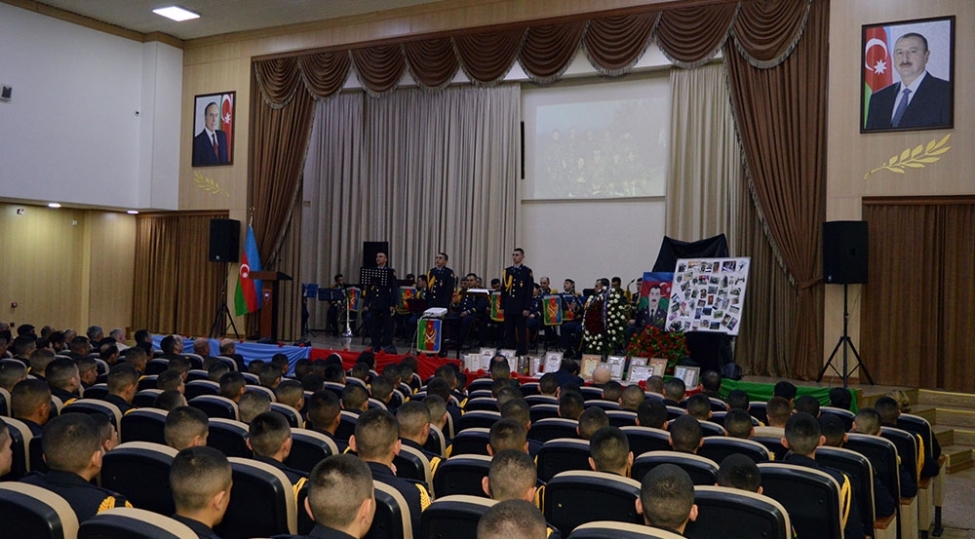 shehid-mayor-elnur-eliyevin-xatiresi-yad-olunub