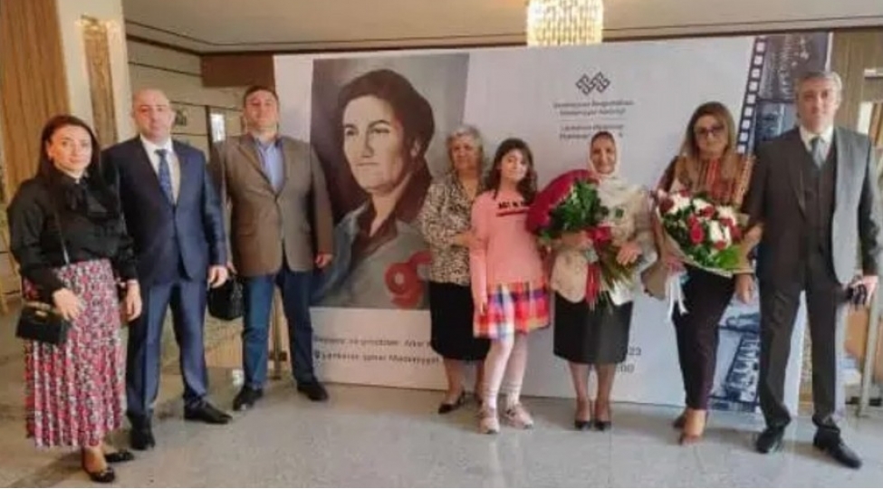 medeniyyet-fedaisi-filmi-teqdim-edilib