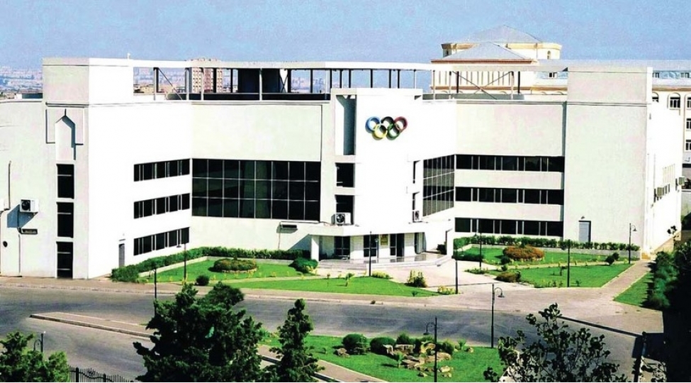 baki-olimpiya-idman-kompleksi-kommersiya-qurumuna-chevrilib