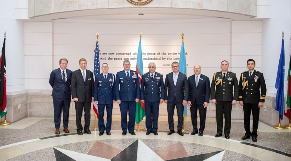 azerbaycan-ve-absh-arasinda-herbi-tehsilin-inkishaf-perspektivleri-muzakire-olunub