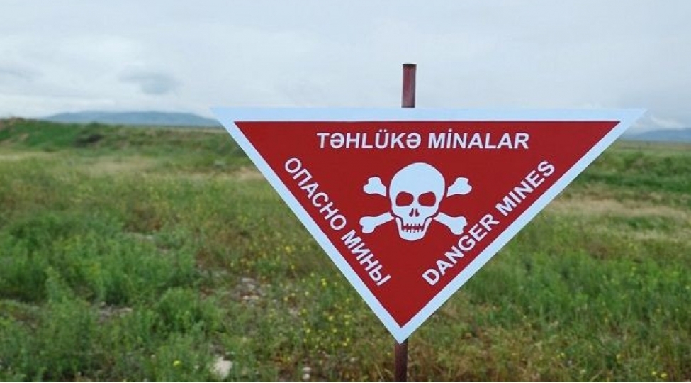 azerbaycanin-8-235-kvkm-den-chox-erazisi-mina-ve-diger-partlayici-sursatlarla-chirklendirilib