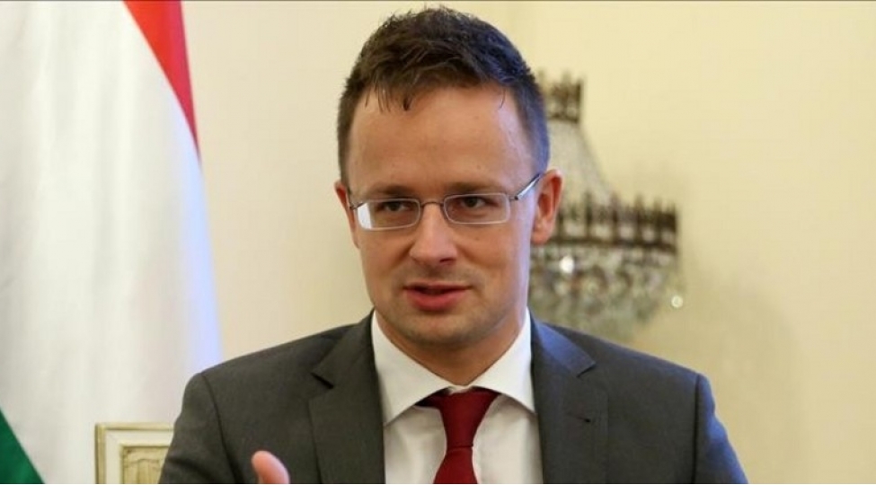 azerbaycandan-elave-hecmde-qaz-elde-etmekde-maraqliyiq-peter-siyarto