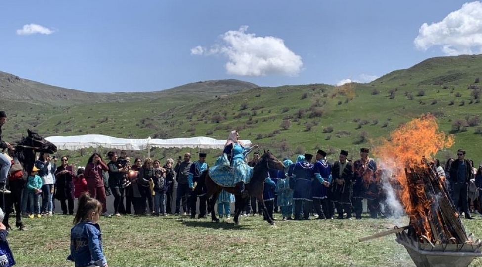 shahbuzun-batabat-yaylaginda-xalq-yaradiciligi-festivali-kechirilir-foto