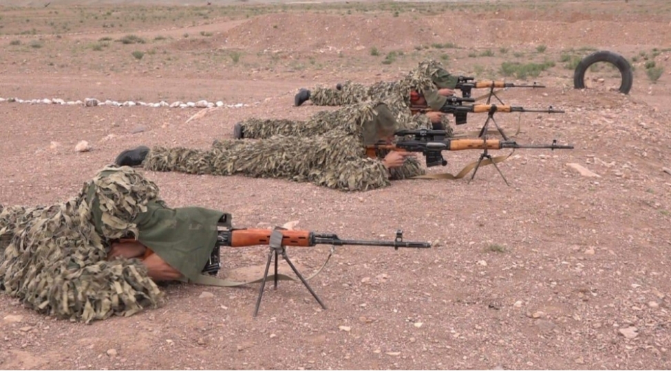 elahidde-umushqoshun-orduda-en-yaxshi-snayper-adi-ugrunda-yarish-kechirilib