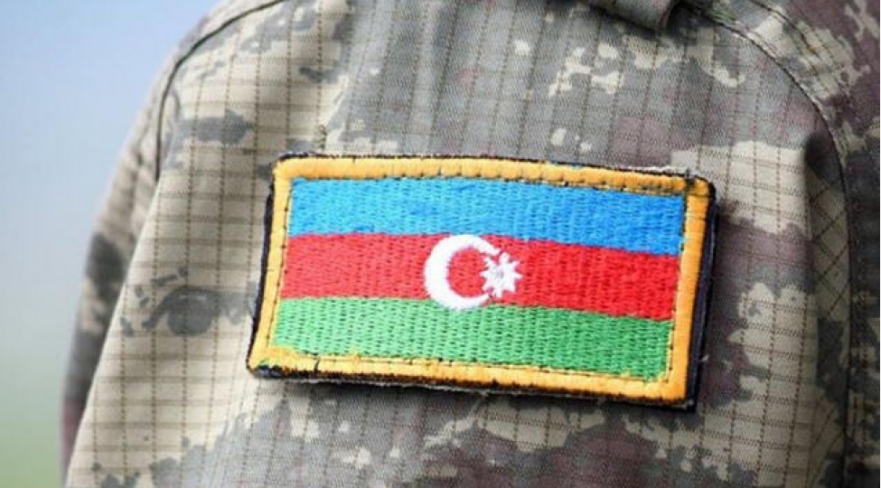 herbi-qulluqchumuz-intihar-edib